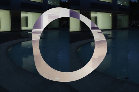 abstraktes Bild von einem Ram mit verschiedenen Lichtsituationen