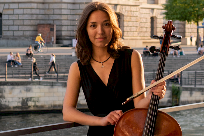 Portrait of Cellist Clara Eglhuber